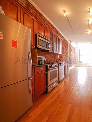 Rented by (Legacy) NY Quality Living Uptown | media 1