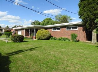 106 Orchard Dr, Trafford, PA 15085