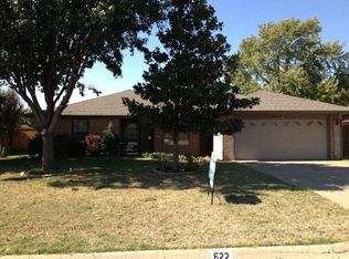 622 Aspen Dr, Enid, OK 73703