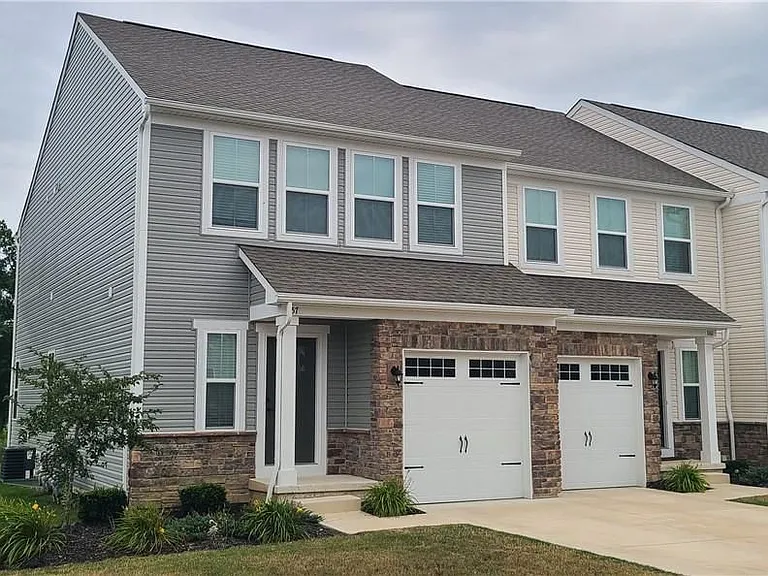 1157 Meadow Run — Photo 1