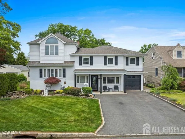 660 Summit Ave, Kenilworth, NJ 07033