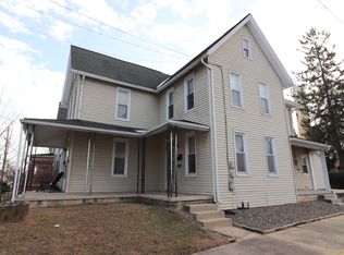 1002 Main St #B, Akron, PA 17501