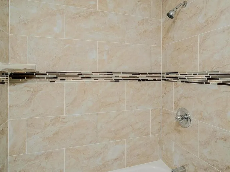 11818 Sylvia Dr — Photo 20