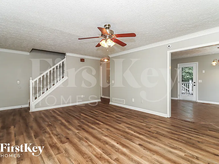 161 Poole Bridge Dr — Photo 5