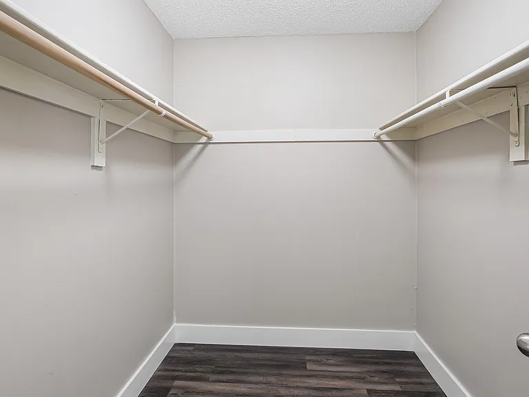 3307 Colony Dr — Photo 15