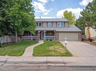 2733 Plain View Rd, Cheyenne, WY 82009