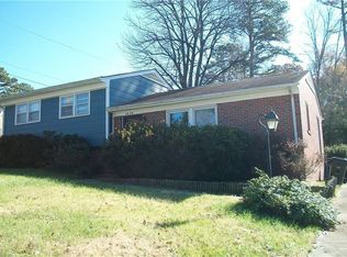 2636 Berkley Rd, Burlington, NC 27217