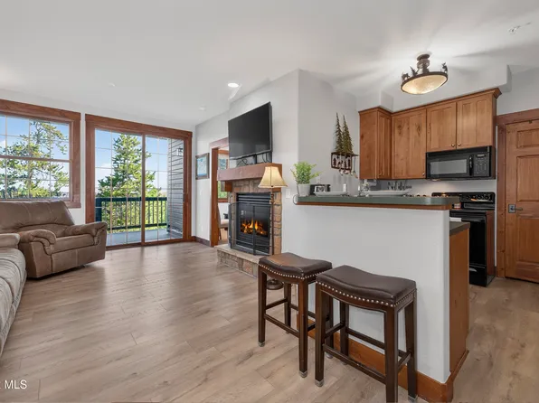 2202 Blue Sky Trail #2-202, Granby, CO 80446