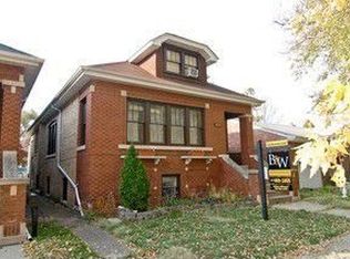 3526 Blanchan Ave, Brookfield, IL 60513