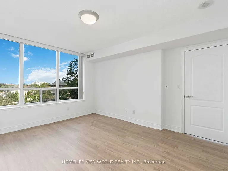 62 Suncrest Blvd #220 — Photo 11