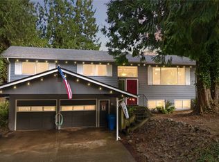 134 E Canyon View Drive, Longview, WA 98632