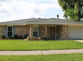 2608 Buccaneer Dr, Marrero, LA 70072
