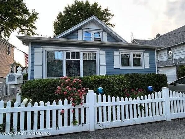 246 Neal Dow Ave, Staten Island, NY 10314