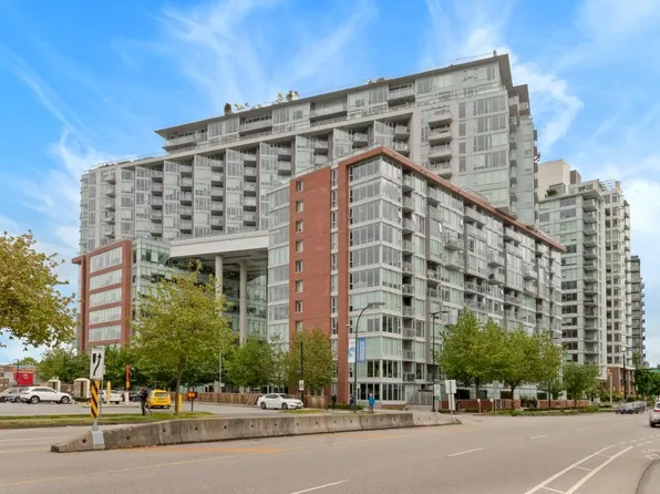 1618 Quebec St #2207, Vancouver, BC V6A 0C5