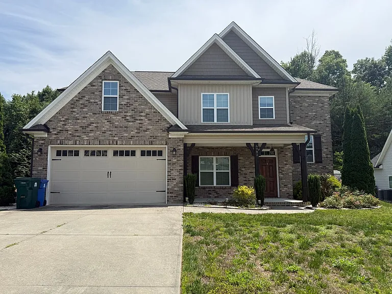 6982 Orchard Path Dr — Photo 1