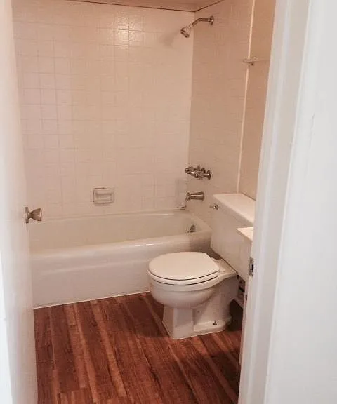 24550 University Ave #A — Photo 2
