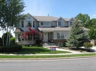 2430 E Granite Hills Dr, Sandy, UT 84092