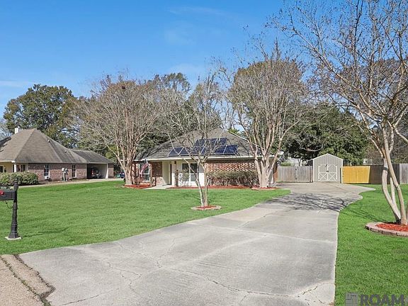 3rd image of 7575 Hickory Ridge Dr