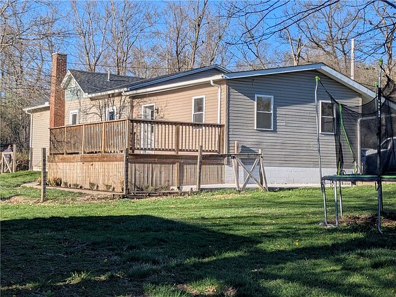 2nd image of 497 Cherry Run Rd