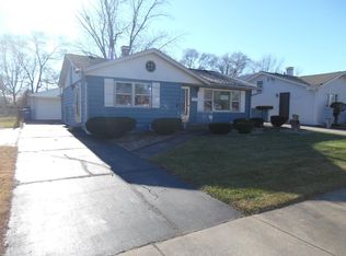 621 W 51st Pl, Gary, IN 46408