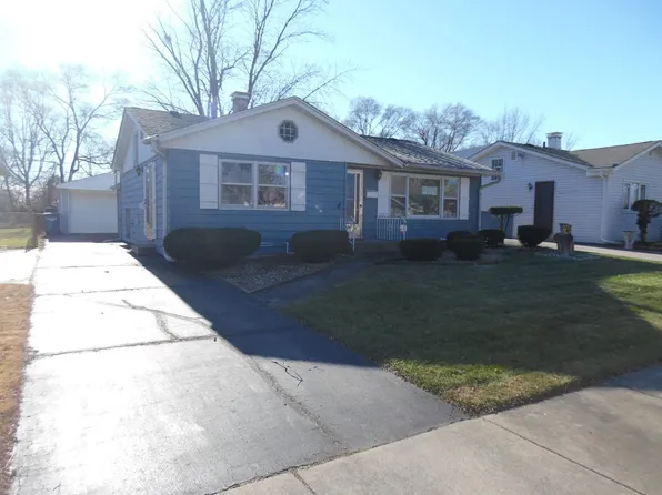621 W 51st Pl, Gary, IN 46408