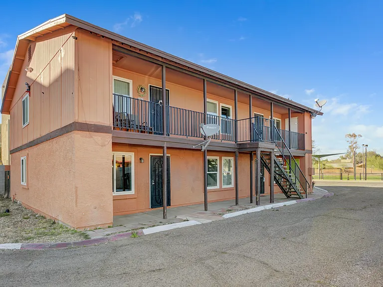 1951 E Don Carlos Ave #201 — Photo 10