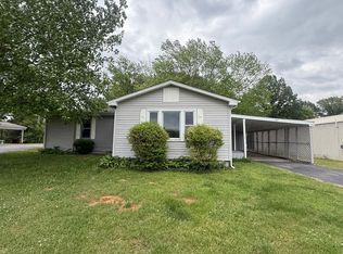 587 S Main St, Calvert City, KY 42029