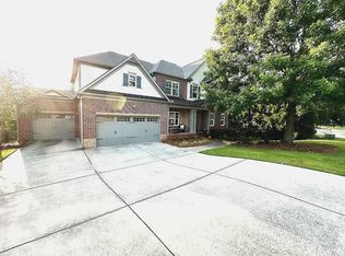 5316 Timber Wild Ln, Buford, GA 30518