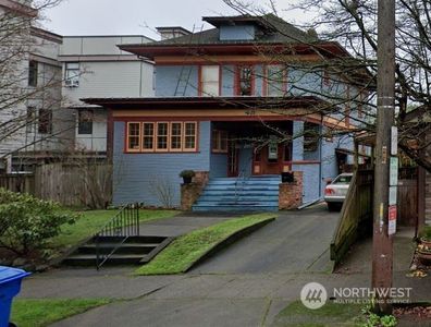 411 N 50th Street, Seattle, WA, 98103
