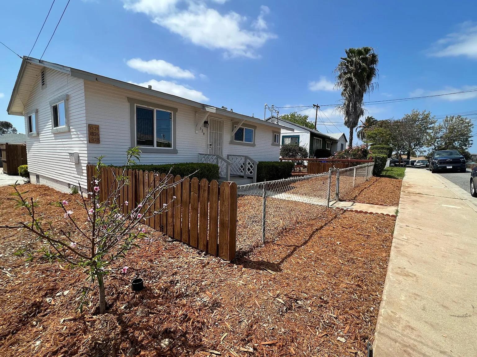 1324 O Ave — Photo 2