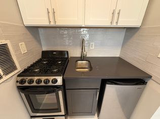 318-320 Claremont Ave #14, Montclair, NJ 07042