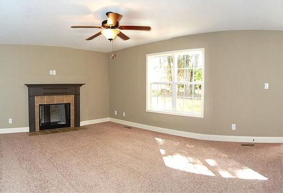 3rd image of 211 McClardy Mnr Lot 211