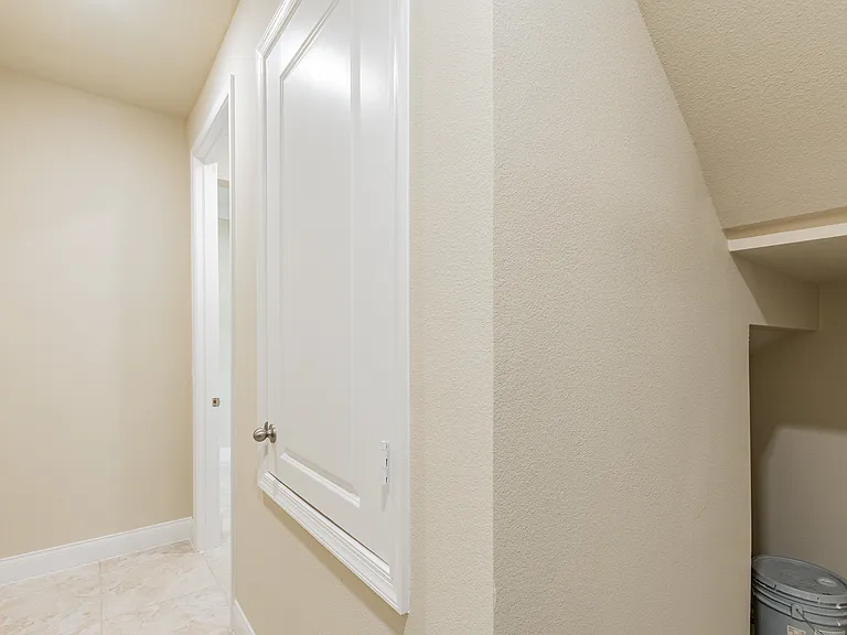 8278 Procida Isle Ln — Photo 16