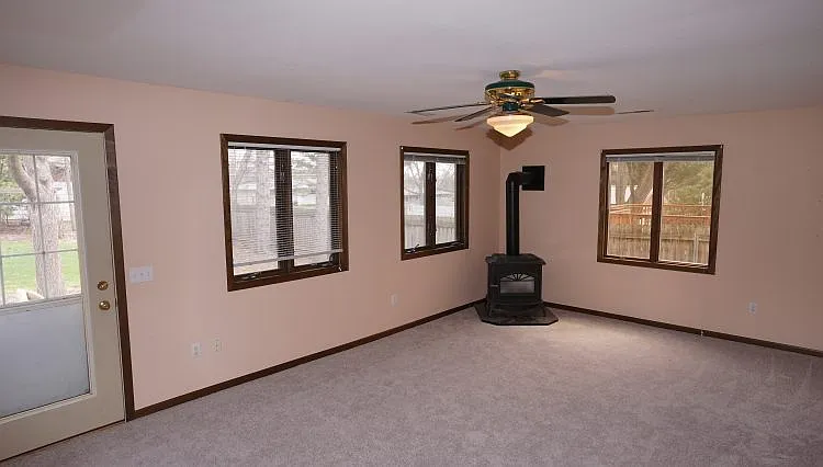 6420 Lakeview Blvd — Photo 17