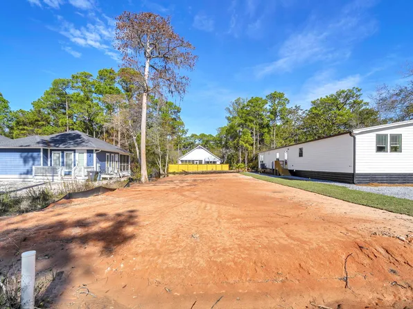 28 E Georgie St, Pt Washington, FL 32459