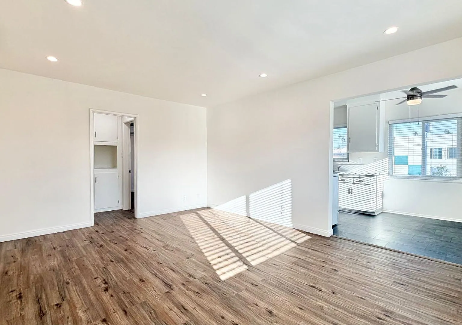 Meadowbrook Apartments — Photo 1