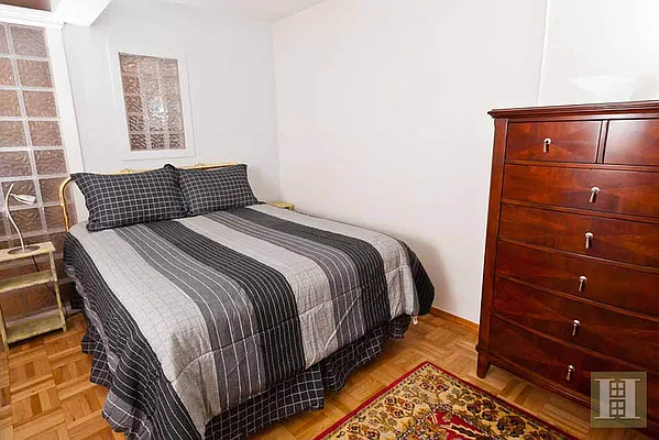 Rented by Halstead Real Estate | media 37