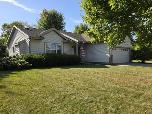 7413 Secret Bluff Dr, Madison, WI 53719