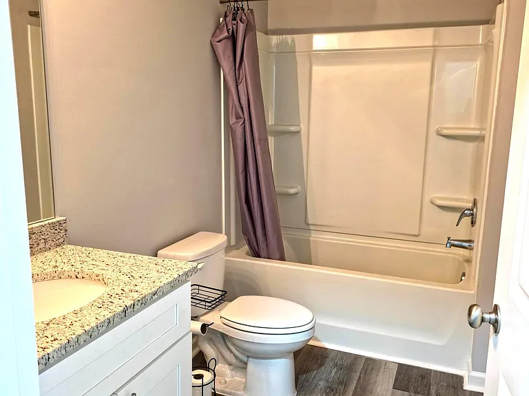 430 Village Creek Dr #B — Photo 25
