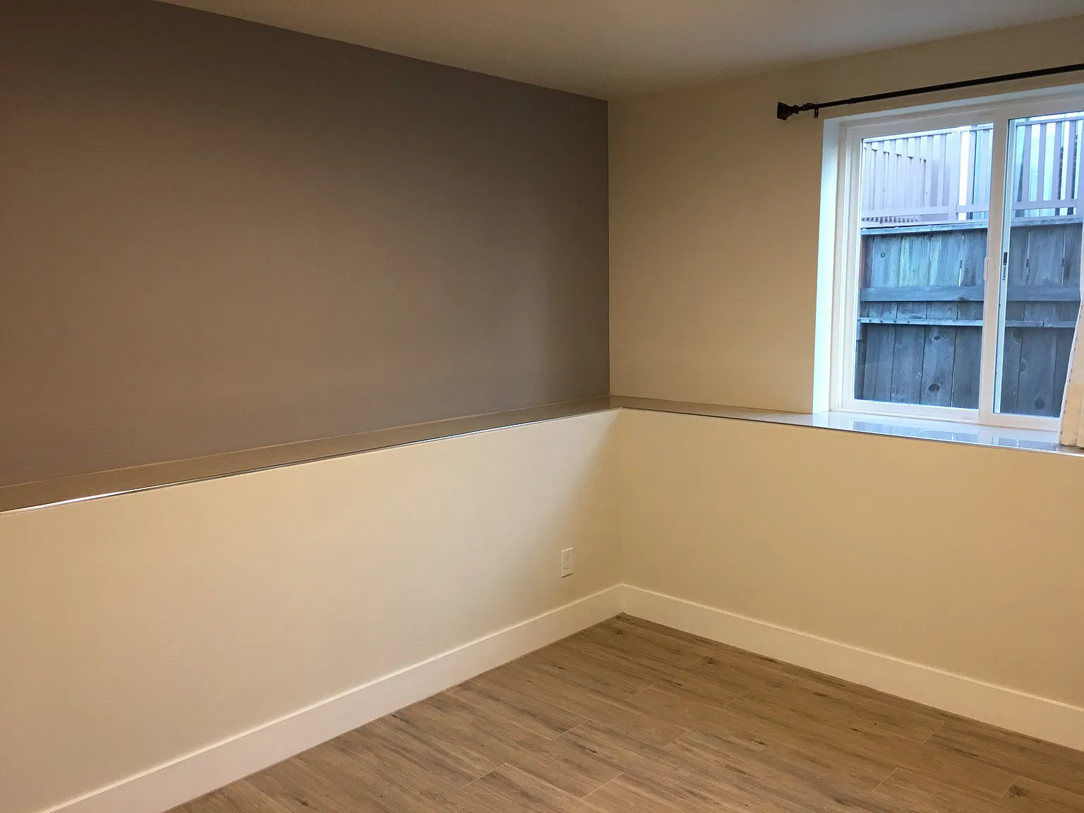 110 Chestnut Ave — Photo 2