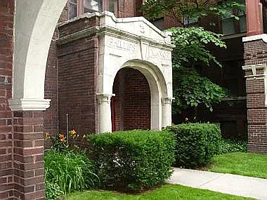 Phillips Manor — Photo 8