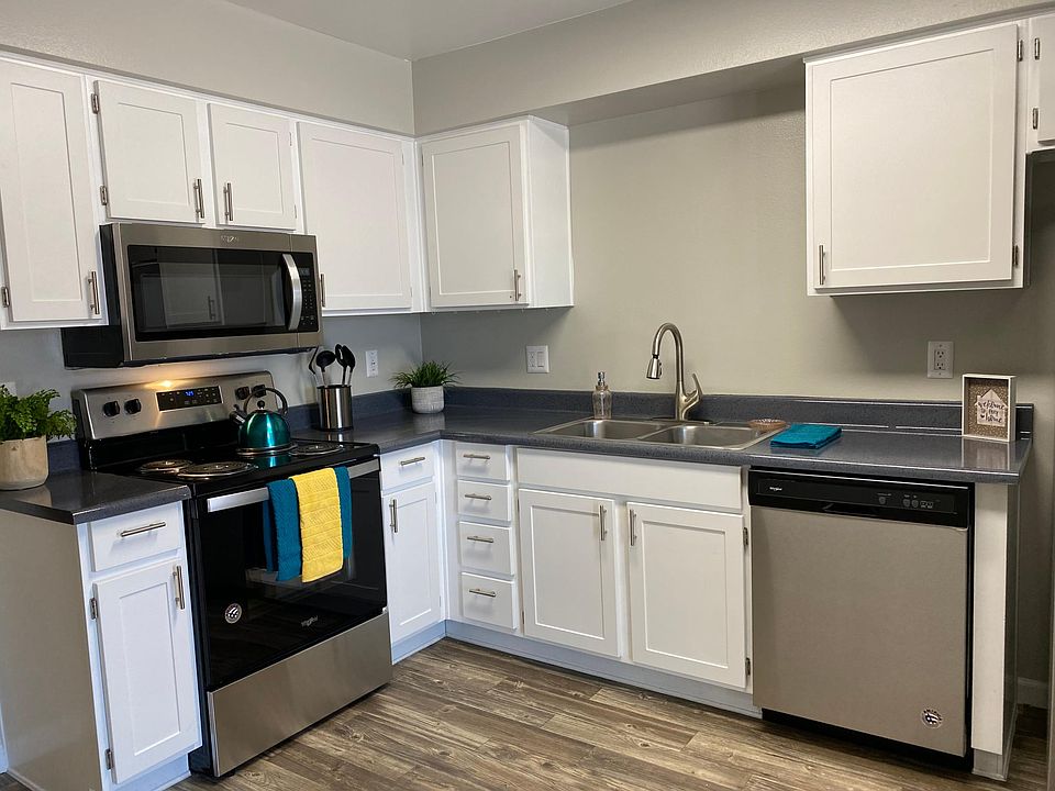 1st image of 5825 E University Dr #1w9gwmjfu