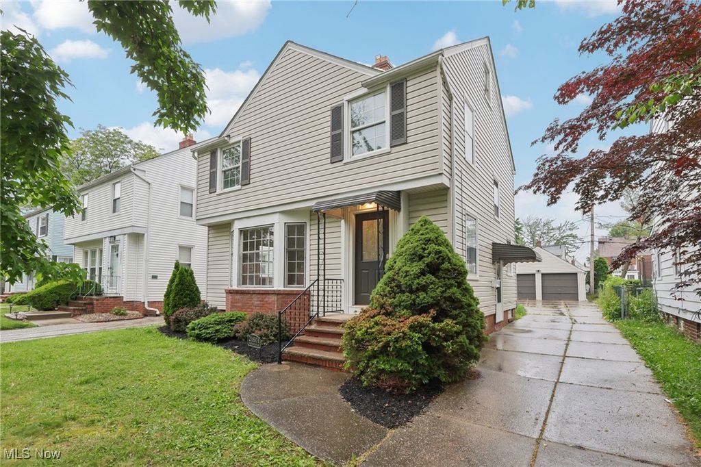 Real estate listing image