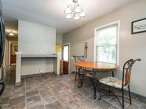4th image of 8907 Mahoney Dr