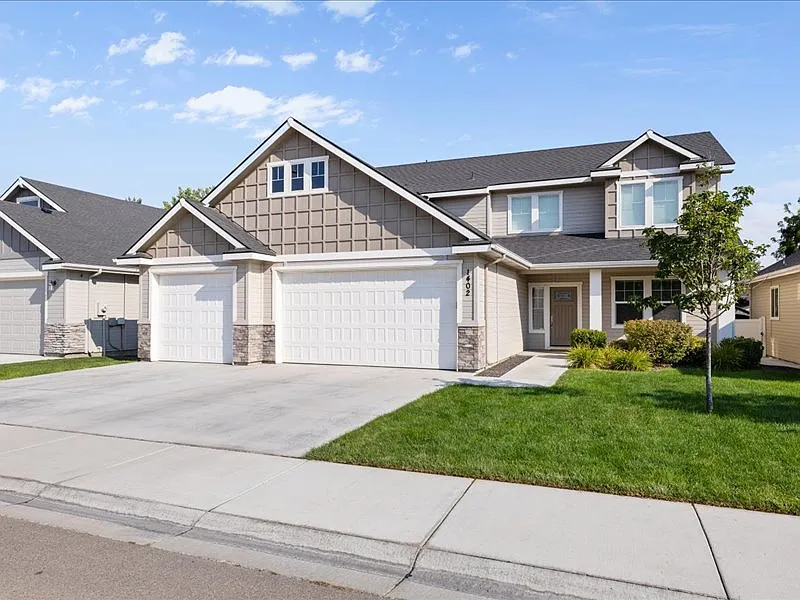 1402 W Joshua St