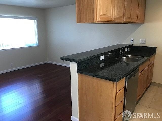 1st image of 1136 Paloma Ave APT 4