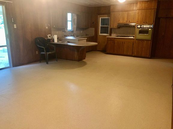 2nd image of 4700 McKinley Ave
