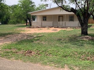 628 Magnolia Ln, Cottonwood Shores, TX 78657
