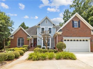 348 Gringley Hill Rd, Fort Mill, SC 29708