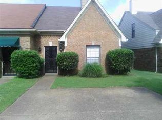 1669 Red Barn Dr, Cordova, TN 38016